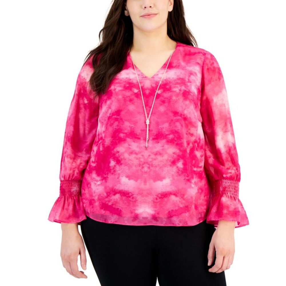 Plus Size New Year Dye Smocked-Sleeve Necklace Top